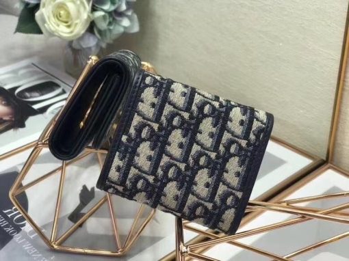 Những dòng ví Dior phổ biến hiện nay
