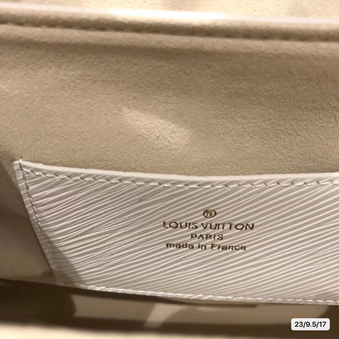 Túi xách siêu cấp – TXSC0744 Túi xách LOUIS VUITTON siêu cấp – TXSC0744