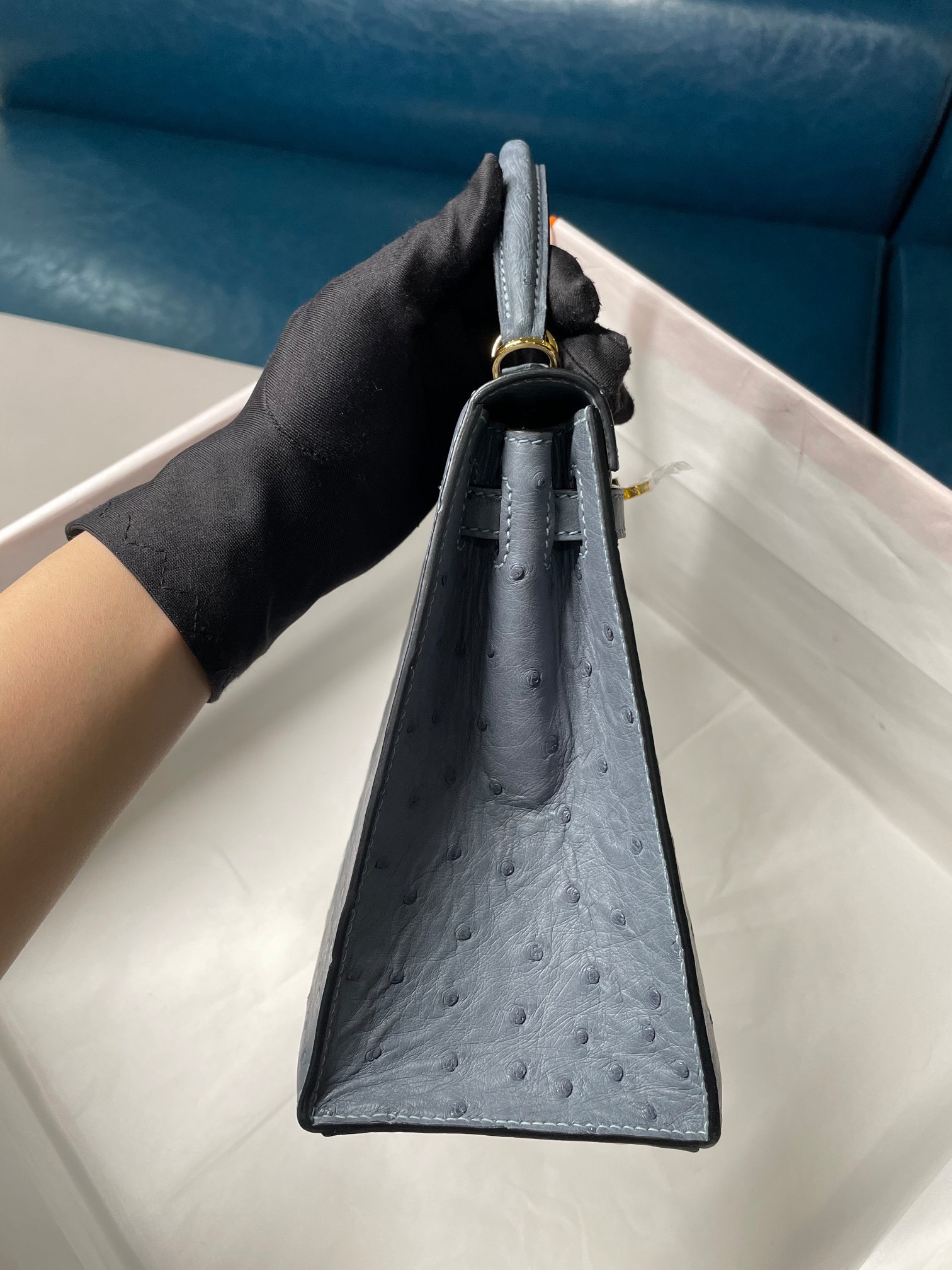 z2531772555277_6ea937eb3c90c98cdc1007111a8a160f Túi Xách Hermes Kelly 25 Da Đà Điểu Màu Ghi