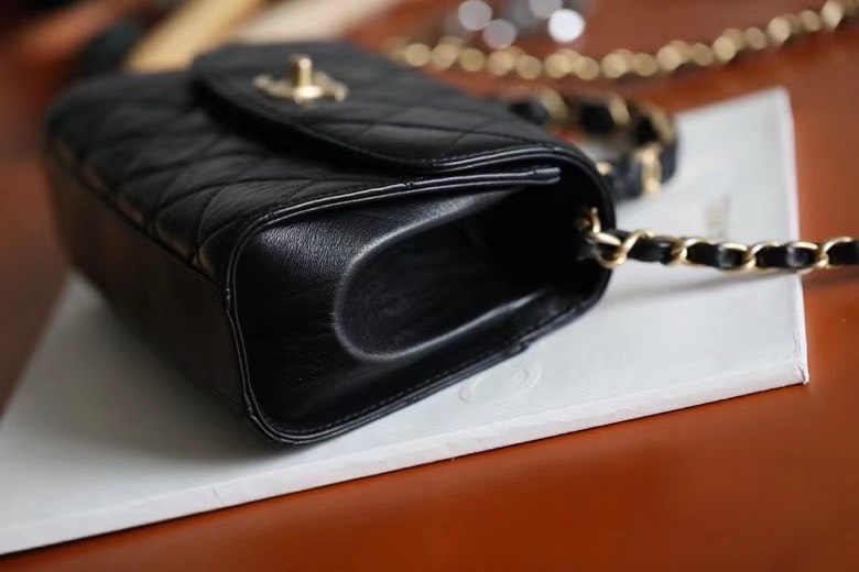 z2541510445015_a37282d0d16933aa4eca6e0e045e67d4 Túi xách nữ CHANEL siêu cấp –TXSC1135