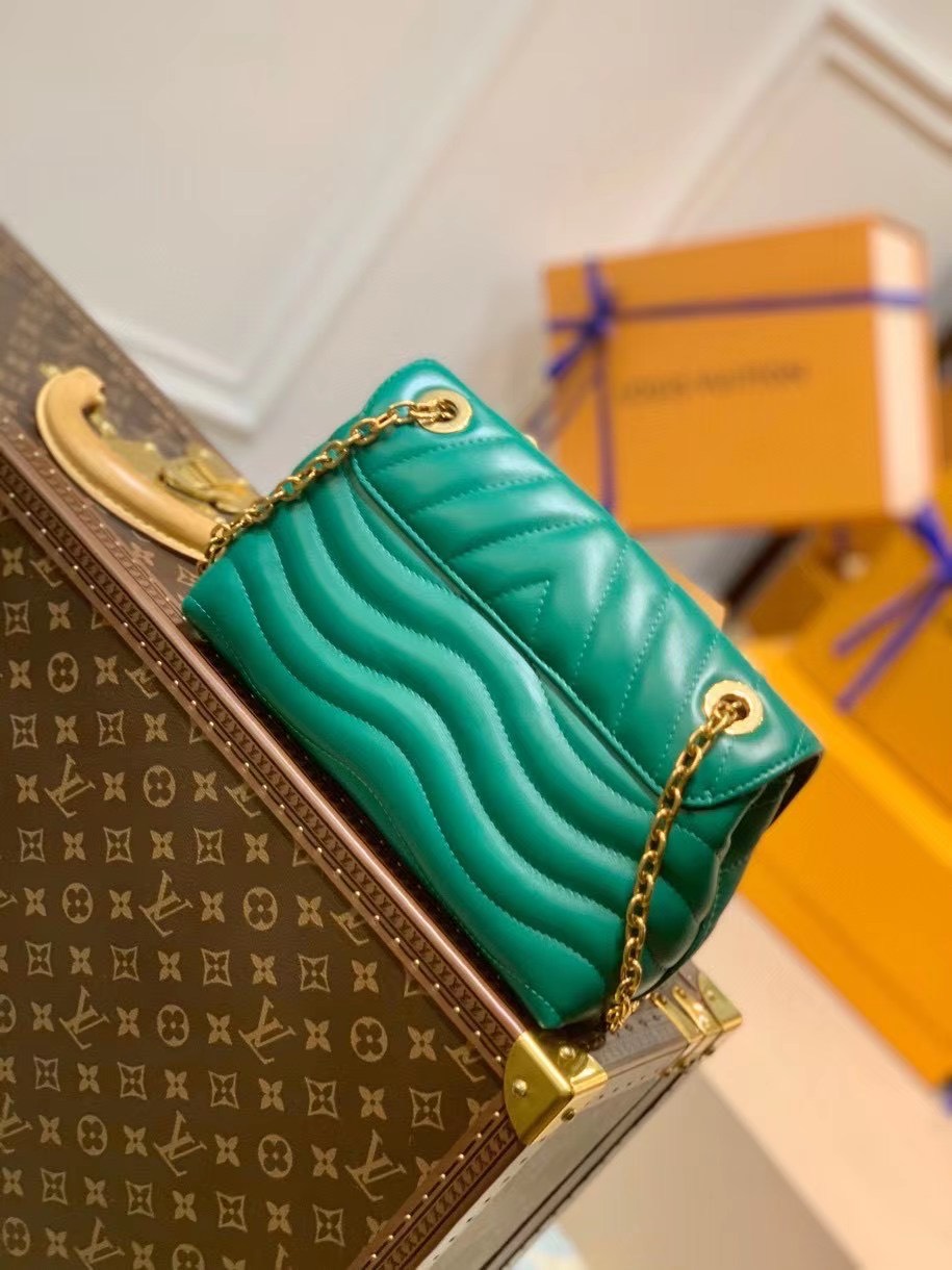 z2679289532943_eb033d347cdc0babc47b71226f889b41 Túi xách nữ LOUIS VUITTON siêu cấp –TXSC1193