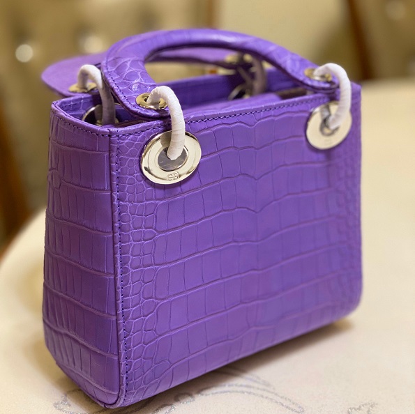 5 Túi xách Dior Lady Dior cỡ trung màu tím da cá sấu