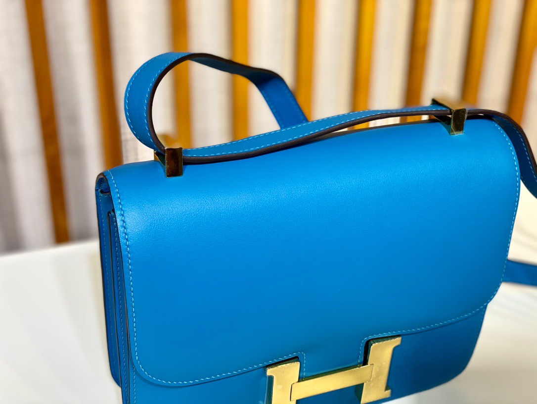 z3213135209323_425af3a637a3835864b246f5b7a5df2c Túi xách Hermes Constance 18 với khóa da thằn lằn màu xanh