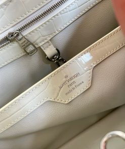 Túi xách Louis Vuitton Capucines Da Cá Sấu Màu Trắng