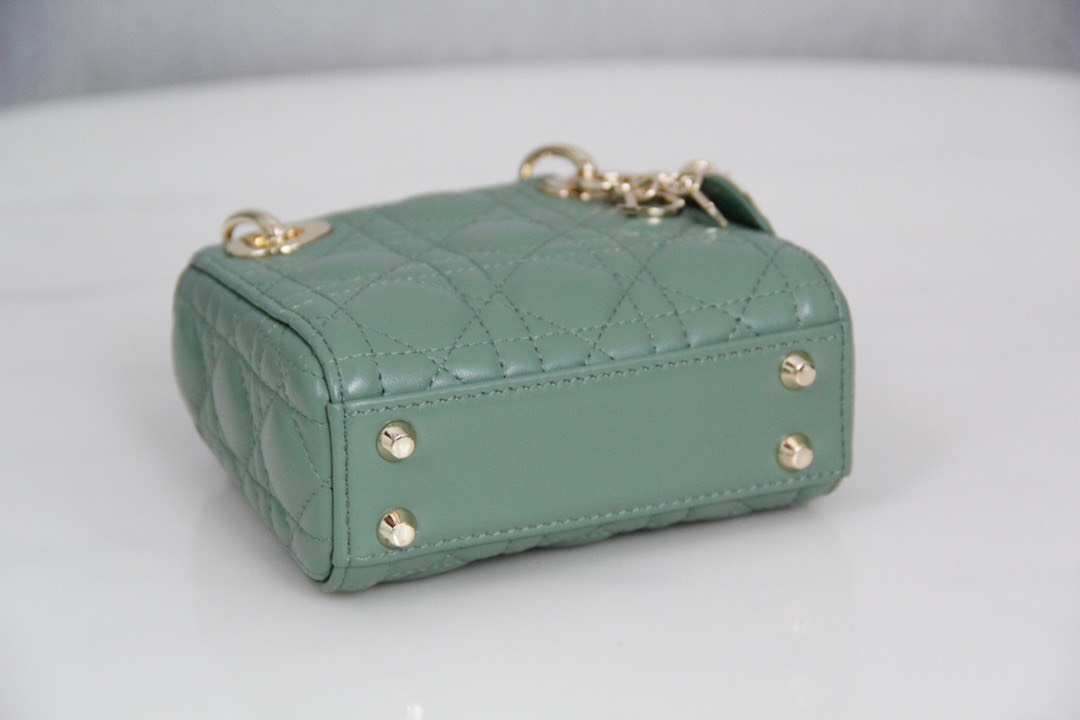 z3299212033934_67431a79b6f47946e1f919ca828f0ce9 Túi xách Micro Lady Dior Lambskin Cannage Gold Màu Xanh