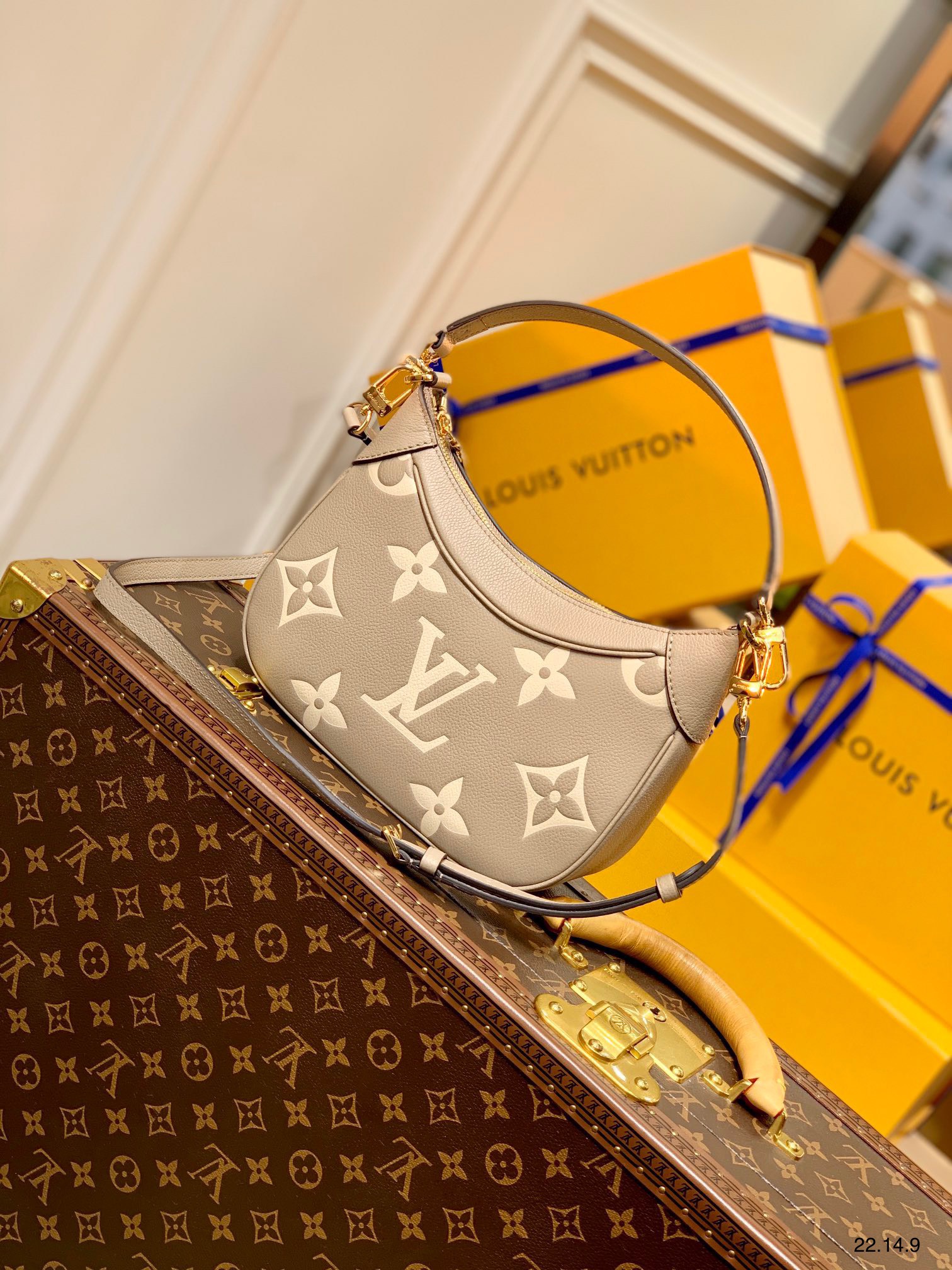 Túi xách nữ Louis Vuitton Boulogne PM Kem Be Túi xách nữ Louis Vuitton Boulogne PM Kem Be