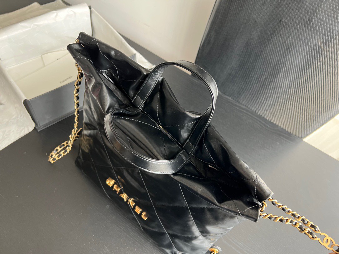 z3365983550185_ce220e861d2f8d42def9bc56b7db6338 Túi Xách Tay Nữ Chanel 22 Small Handbag Màu Đen