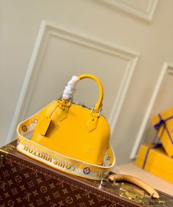 Túi xách Louis Vuitton Alma Bb Epi Sunflower màu vàng