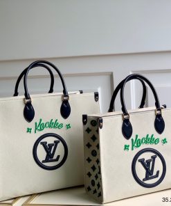 Túi xách nữ Louis Vuitton OnTheGo Sylt màu trắng