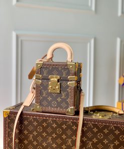 Túi xách Louis Vuitton dạng hộp camera box màu nâu