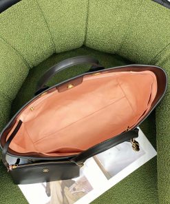 Túi xách Deauville cỡ trung da bê màu đen