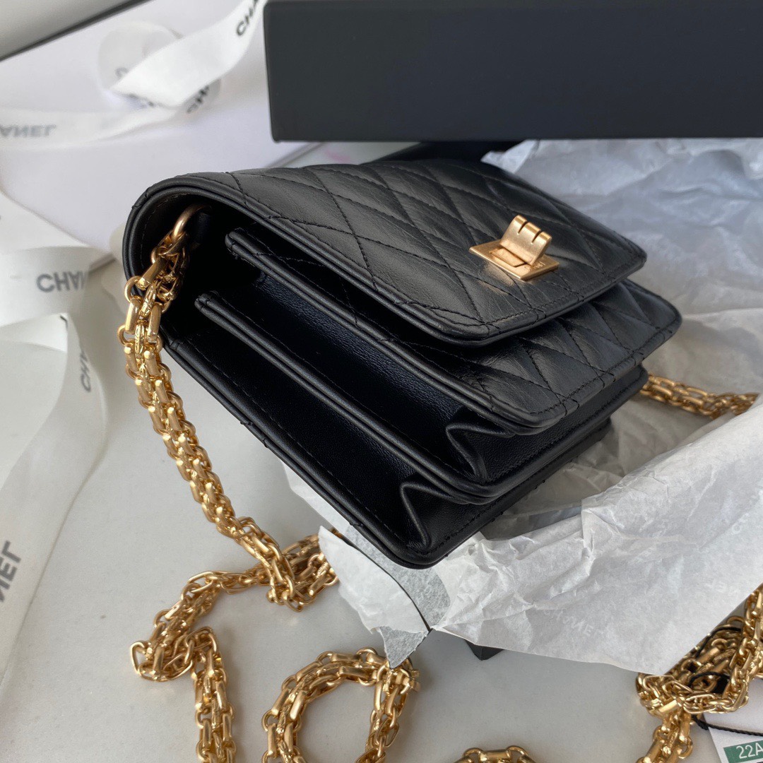 z3619568851881_6b08eaf17f8be9c2c88f54c8cd42c8b5 Túi xách nữ Chanel chần bông da mềm dây xích vàng màu đen