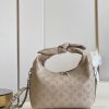 Túi xách Louis Vuitton Why Knot MM Monogram Mahina Màu Kem