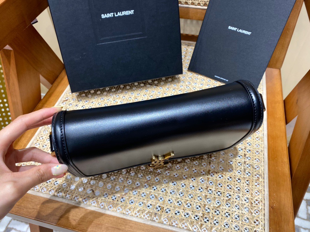 z3665360403882_cdc3789638510144425e7bdbdd4c86e8 Túi xách nữ YSL hàng hiệu –TXSC1748