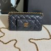 Túi xách đeo chéo Caviar Pocket Twins Màu Đen