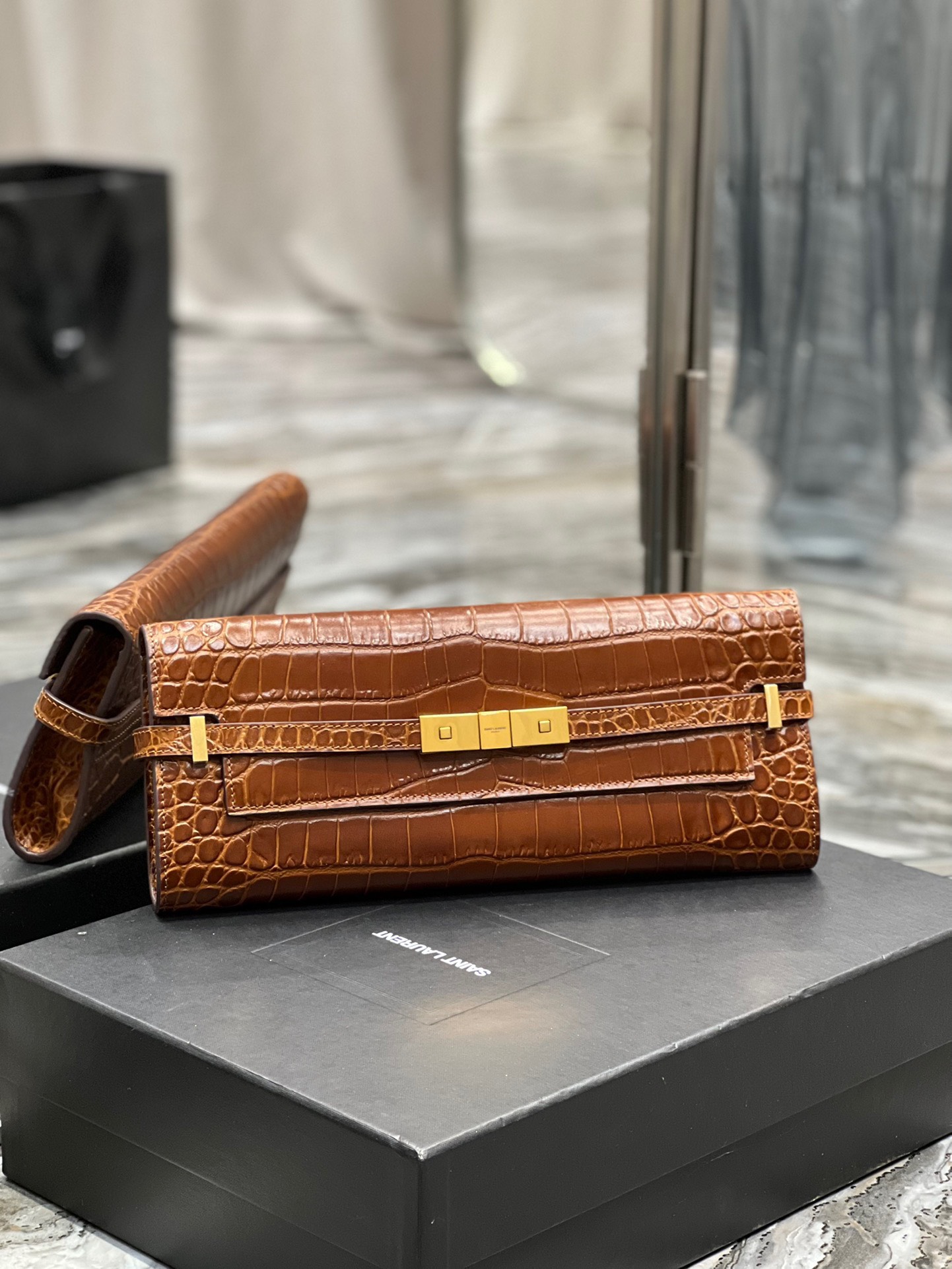 z3723213246173_1aafcf0687b500739dd76226b2cfb096 Túi xách nữ YSL hàng hiệu –TXSC1781