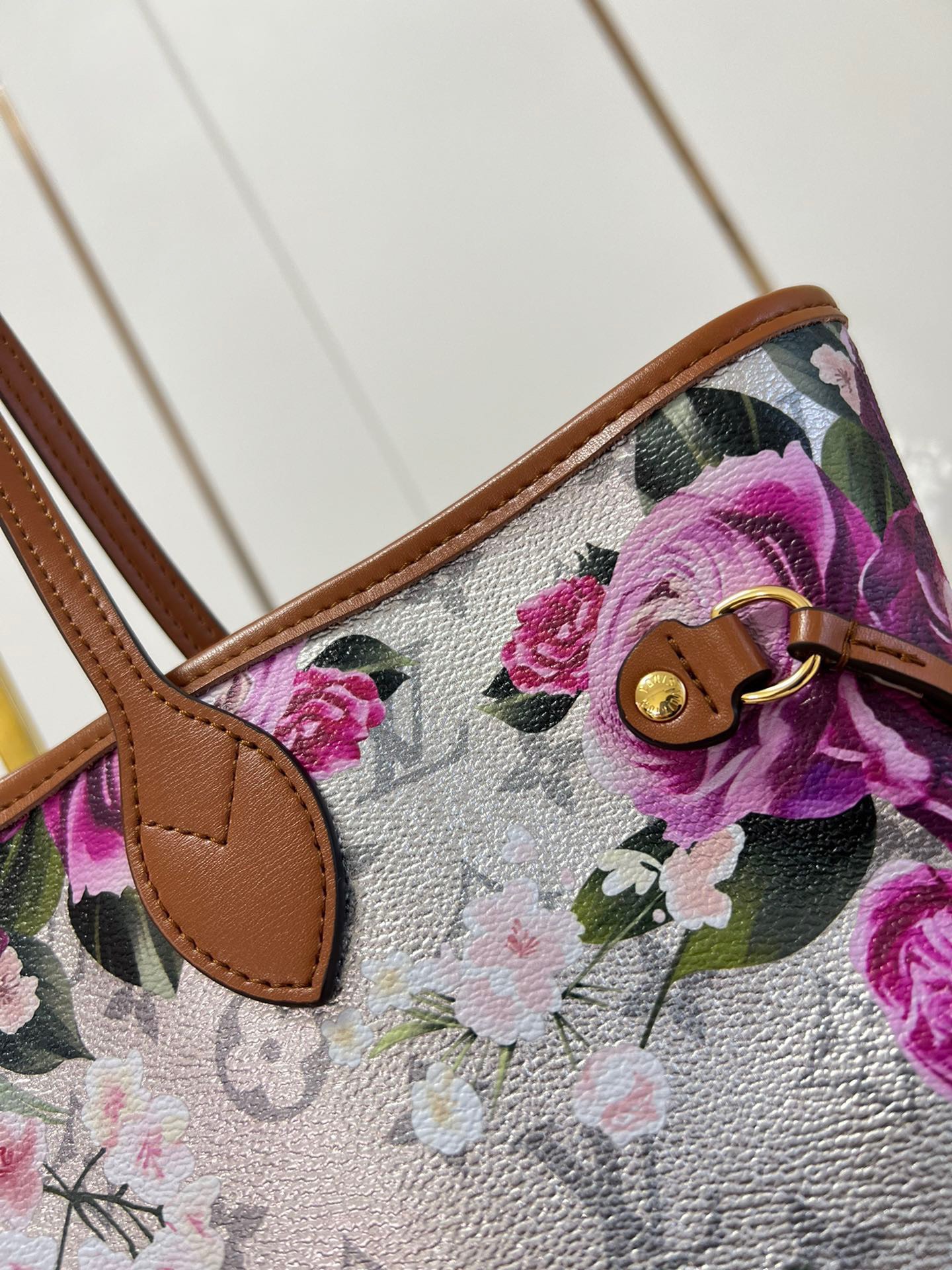 z3759687650281_64b25145545308630d4c3d61d8a3f374 Túi xách nữ Louis Vuitton OnTheGo MM Màu Bạc Hồng