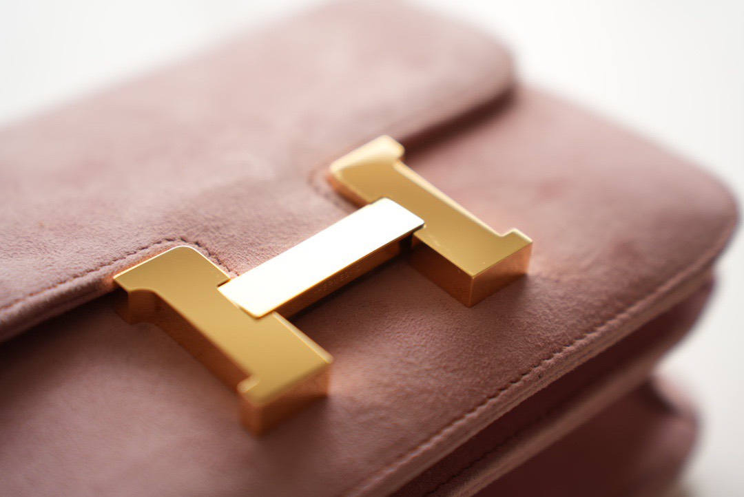 Ứng dụng túi Hermes Size 18