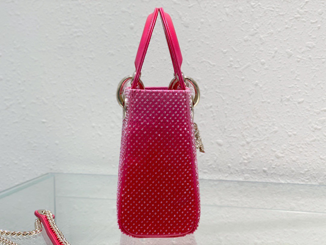 z3928062927577_3e6d1ae7da05f9ed86a7f81c876579ae Túi Xách Christian Dior Lady Cannage Màu Đỏ