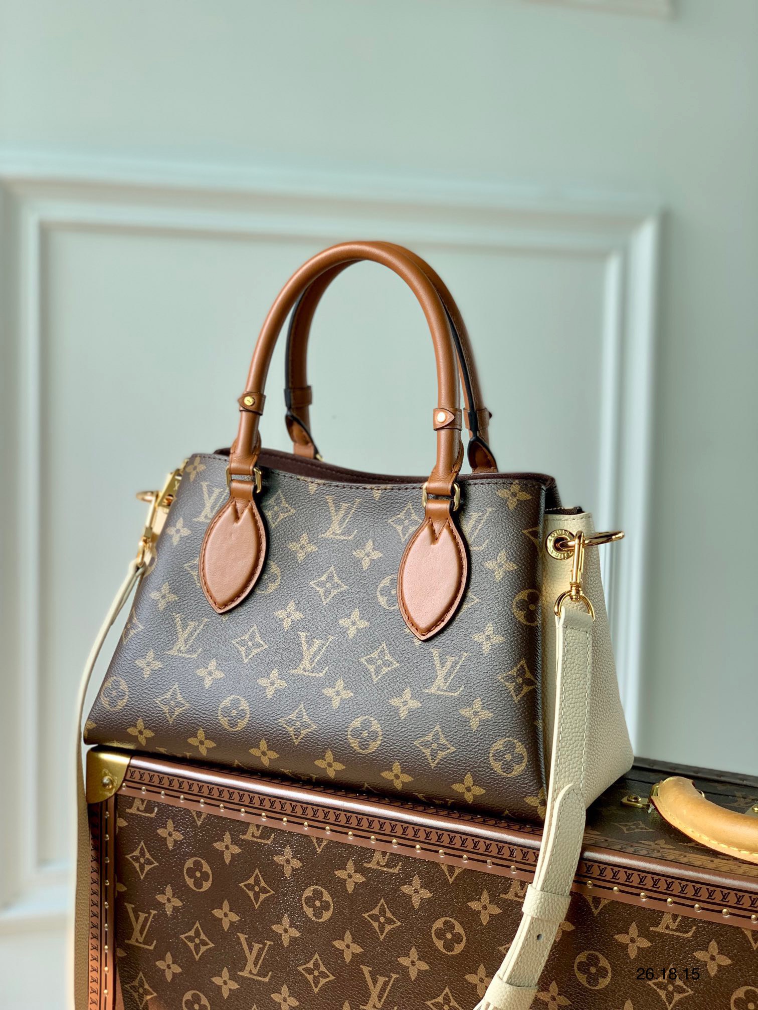 Túi xách Louis Vuitton Cream Monogram Canvas Vendome MM Túi xách Louis Vuitton Cream Monogram Canvas Vendome MM