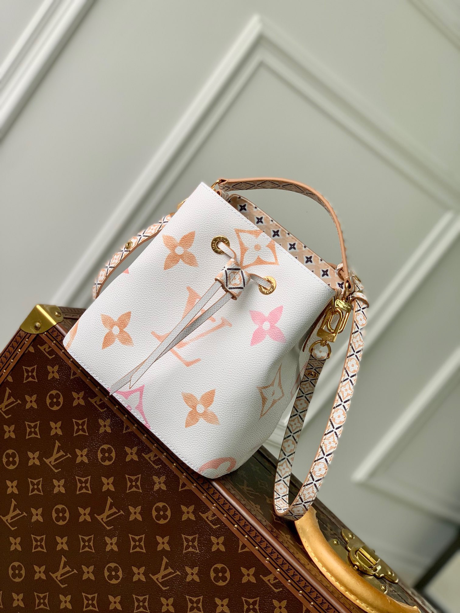 z4473156800791_1a8e41a83ab4399d6cc9d87ea9895b93 Túi xách nữ Louis Vuitton NoéNoé Màu Be Siêu Cấp