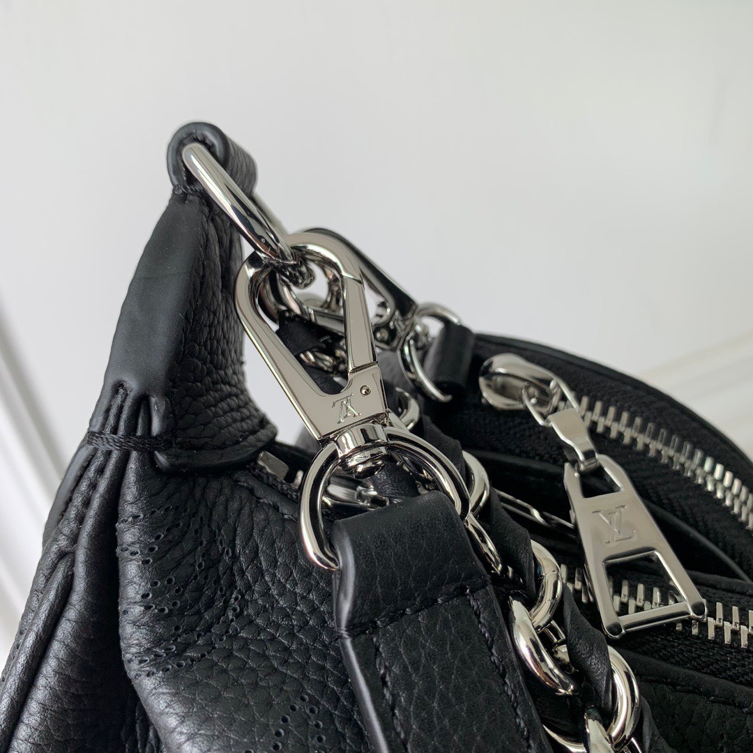 z4727976564301_2e4f57016e02dfc2b8b68d46d3c85687 Túi Xách Nữ Louis Vuitton Baia MM Màu Đen Siêu Cấp