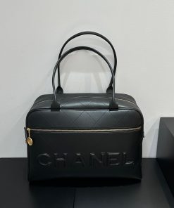 Túi xách Chanel Logo Bowler Bag Stitched Calfskin Maxi màu đen