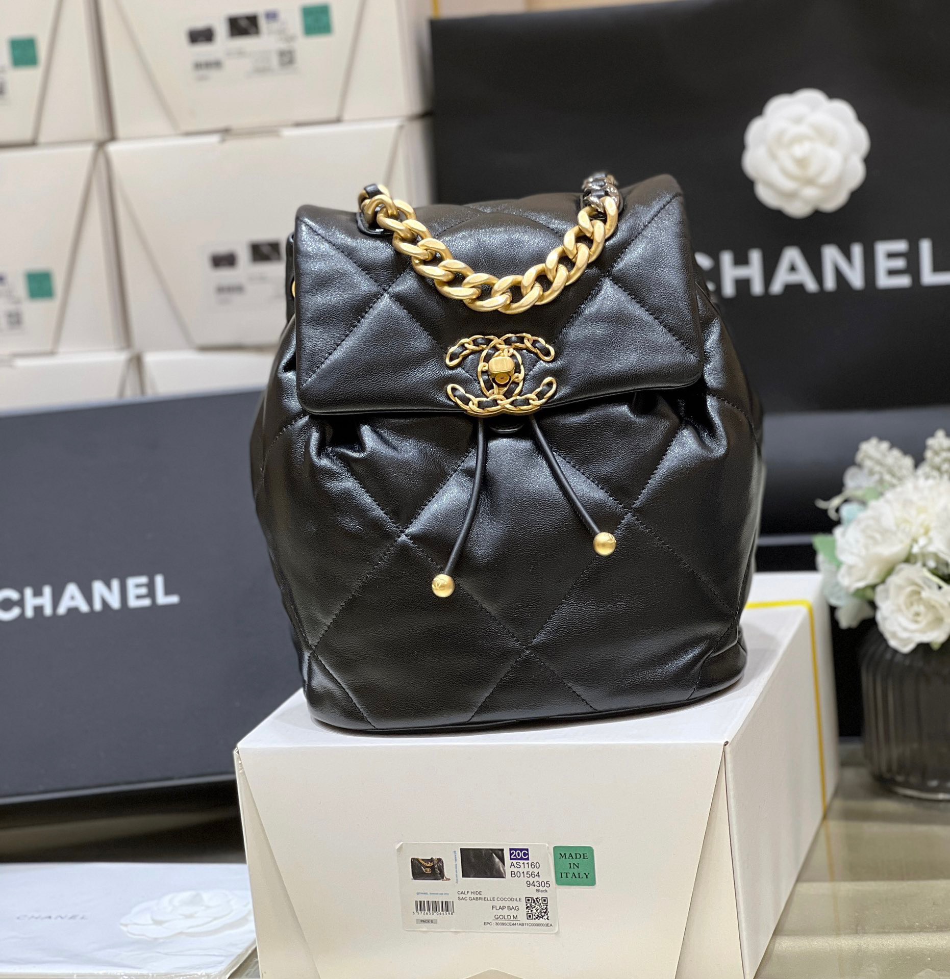 z4897780461045_fc2ad6dbcc55b31d37472e02d19e0462 Balo Chanel 19 Backpack Shiny Lambskin Màu Vàng Đen