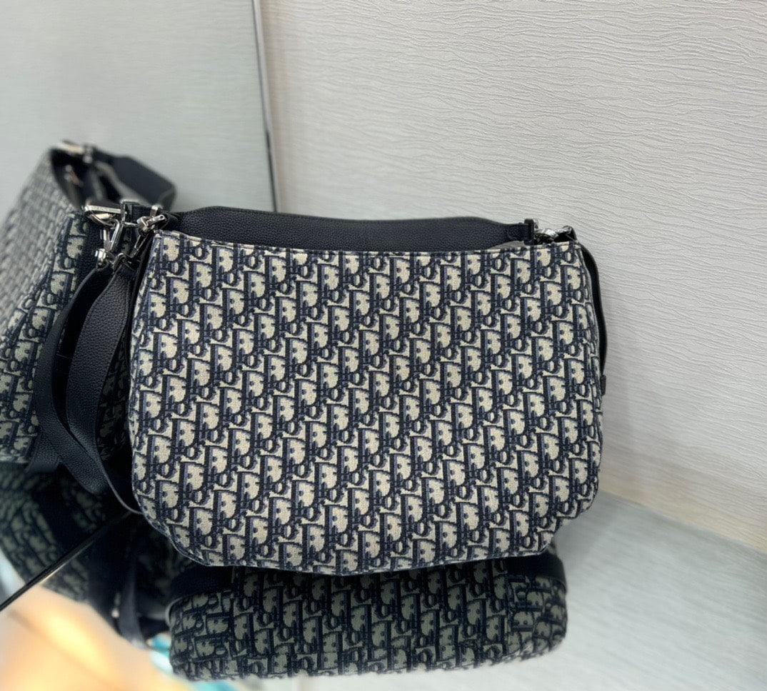 Kinh nghiệm bảo quản Dior Saddle Soft Họa Tiết Oblique Siêu Cấp