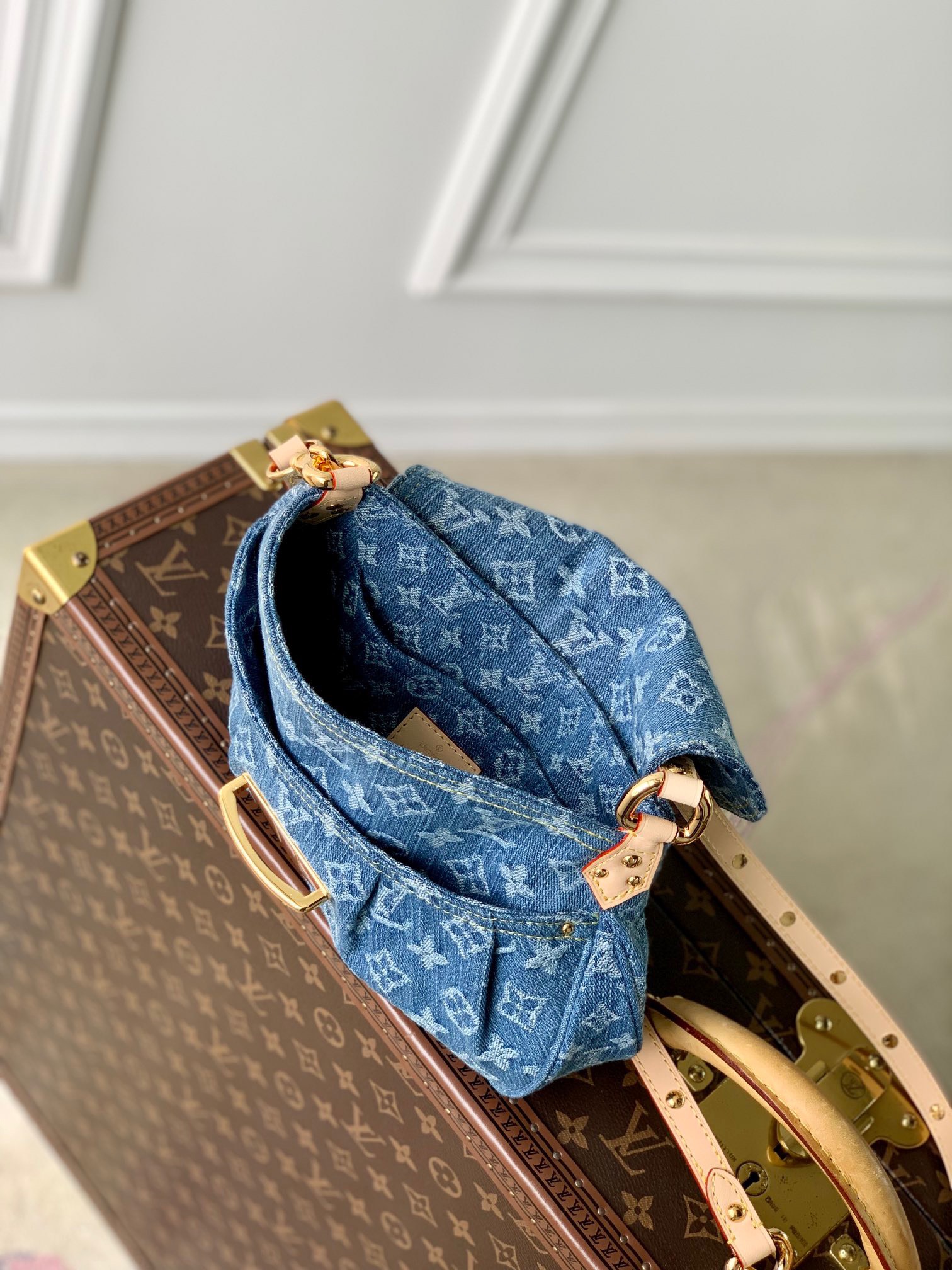 z5196924097553_8ac90237d5d49015efe21acb0443821e Túi xách LV Sunset Monogram Denim Màu Xanh Siêu Cấp