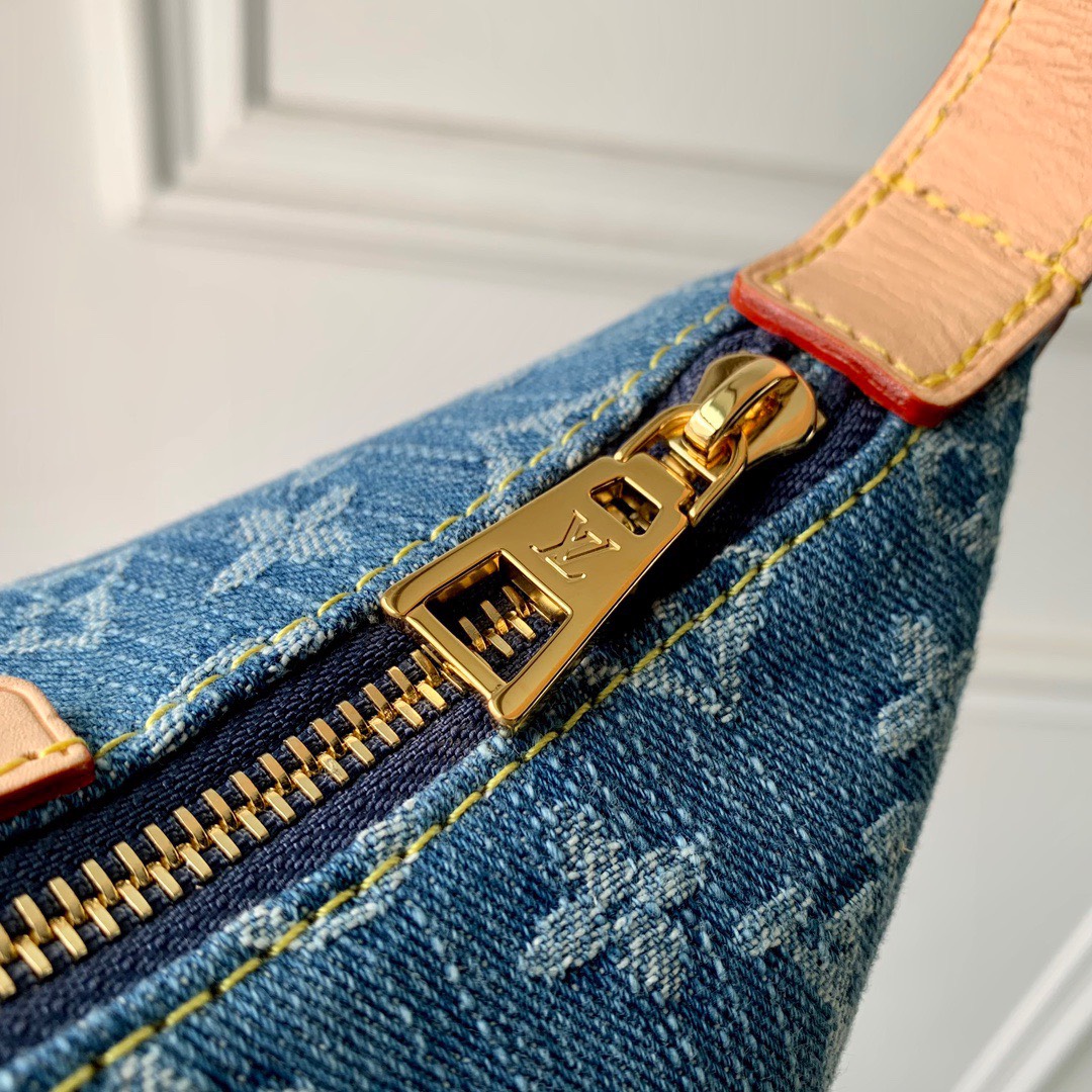 z5196924999207_ea14e85872c61e564f79f2a5a4f047d2 Túi xách LV Hills Pochette Bag Monogram Denim Màu Xanh