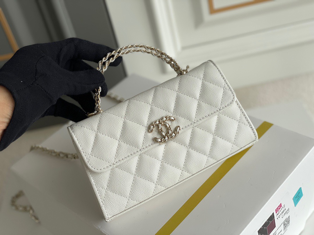 z5206754088910_a6d64a78f42ea0a477543cd9ca1afbb1 Túi Xách Đeo Chéo Chanel Kelly Caviar Màu Trắng hàng hiệu