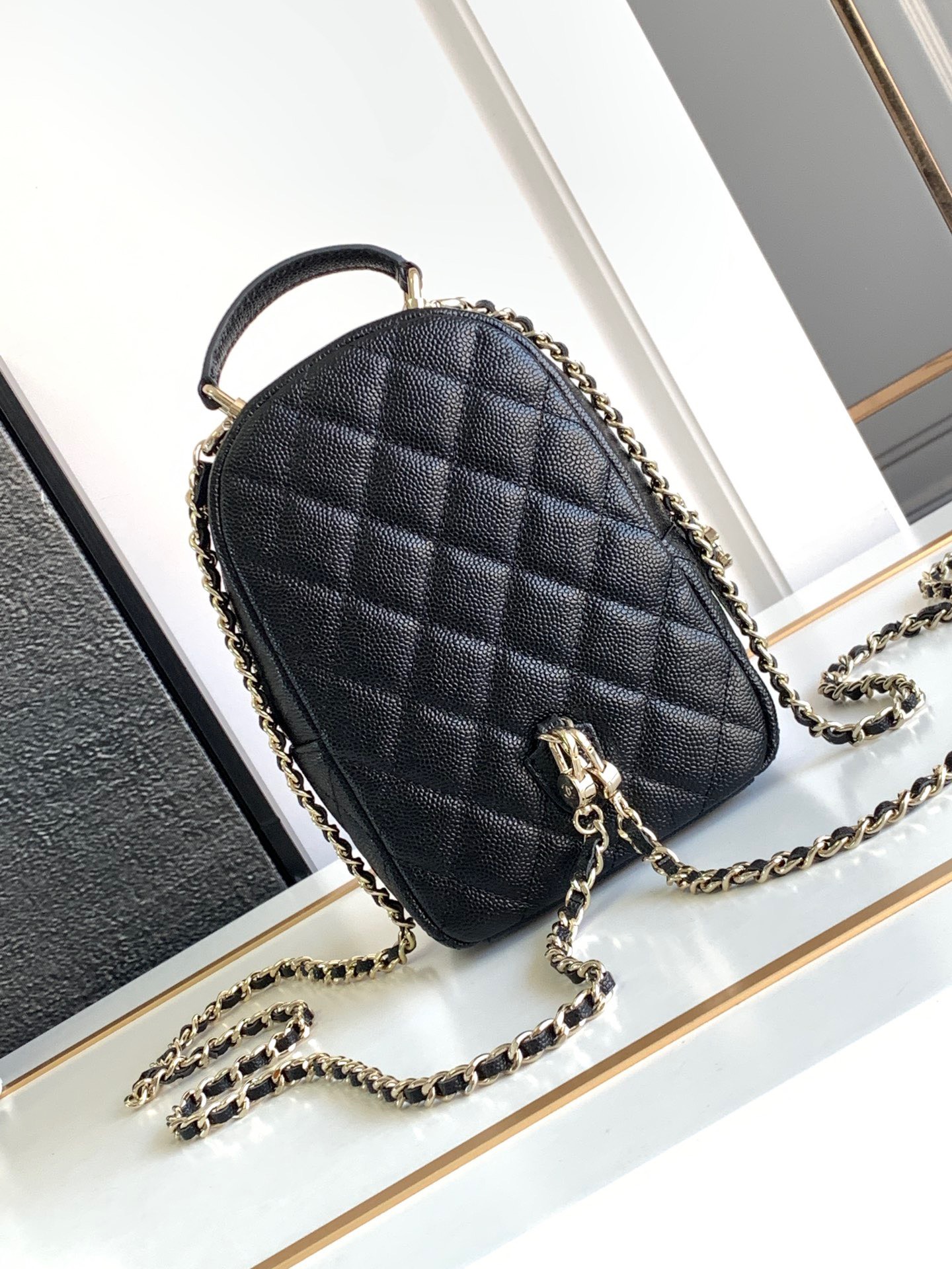 z5244975205470_9eaa28c242b40b43f6ea958321d6b0ac Túi xách Chanel 24C Mini Backpack Màu Đen