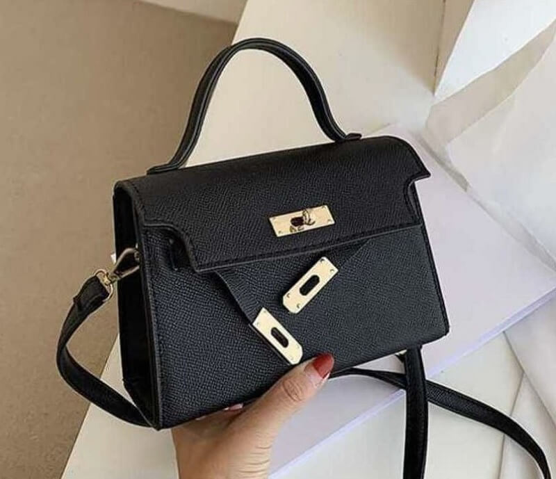 Có nên mua túi Hermes nhỏ không?