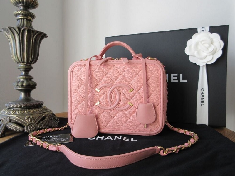 Chanel Vanity Box Bag With Chain Pink
