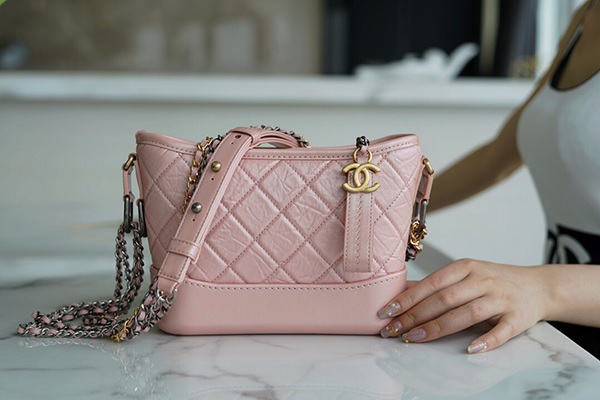 Túi xách Chanel Gabrielle màu Hồng